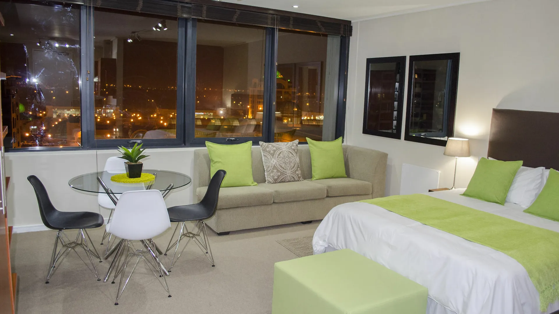 Manhattan Luxury Apartments Cape Town 0*,  South Africa